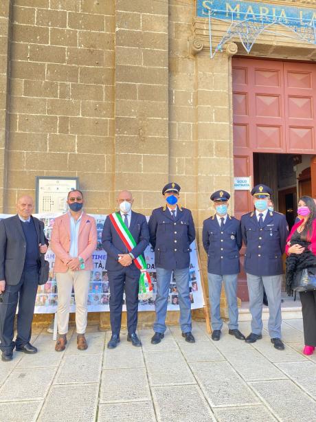 L'AIFVS sede provinciale di Taranto  nella chiesa di Santa Maria della NOVA e stata celebrata una santa messa per la Giornata Mondiale del Ricordo delle Vittime della Strada. Sono arrivati i saluti dal Prefetto di Taranto Dott. Martino Demetrio, dal Questore di Taranto dott. Massimo Gambino. Il presidente provinciale di Taranto Cosimo Fungoso a ringraziato il parroco Don Franco, tutti i cittadini e tutte le forze dell'ordine il sindaco di Pulsano Ing.  Francesco lupoli, il Comandante della      P. S. Dottor Sebastio Cataldo. E tutto il consiglio comunale di Talsano.